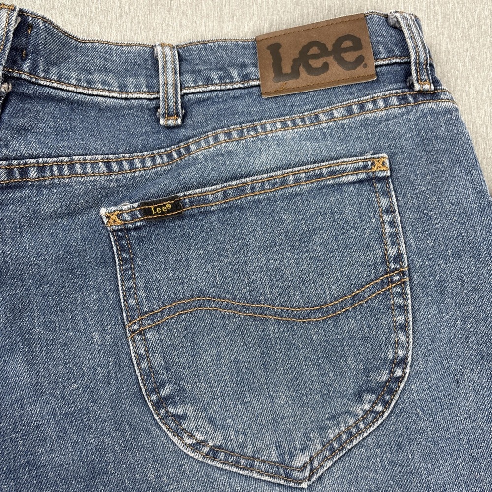 Lee Men Relaxed Fit Straight Leg Blue Denim Jeans Size 41x30.5 - Picture 12 of 12